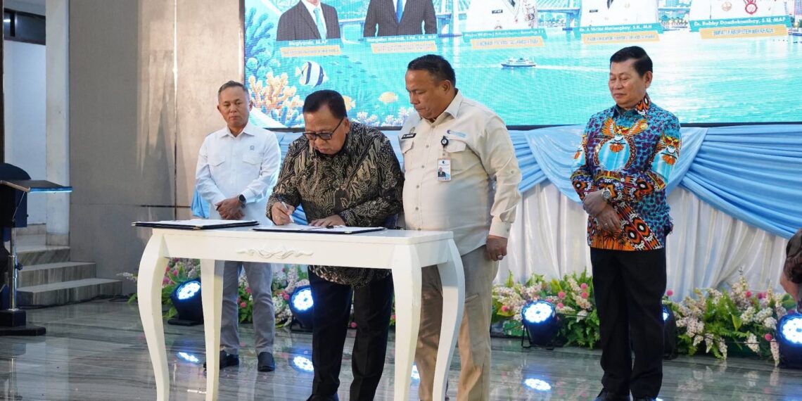 Bupati Minahasa Robby Dondokambey Teken MoU Penguatan HAM